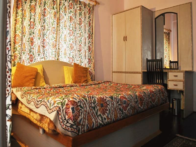 undefined Apple Tree Resort 7